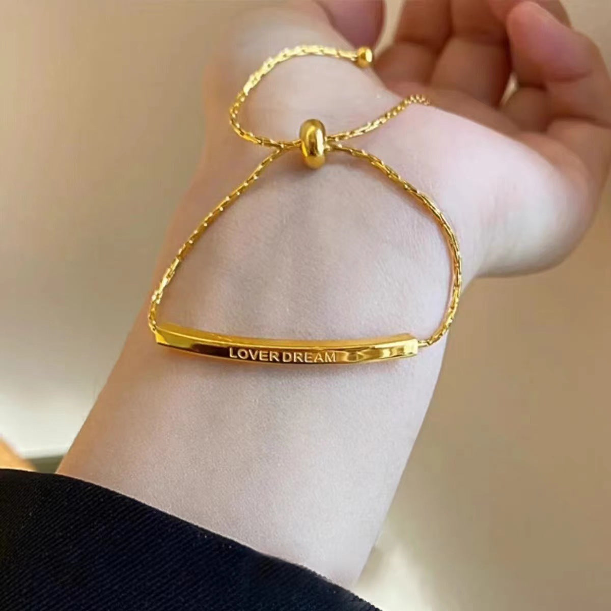 Retro Minimalist Geometric Letter Bracelet for Women in Titanium Steel with Gold Plating