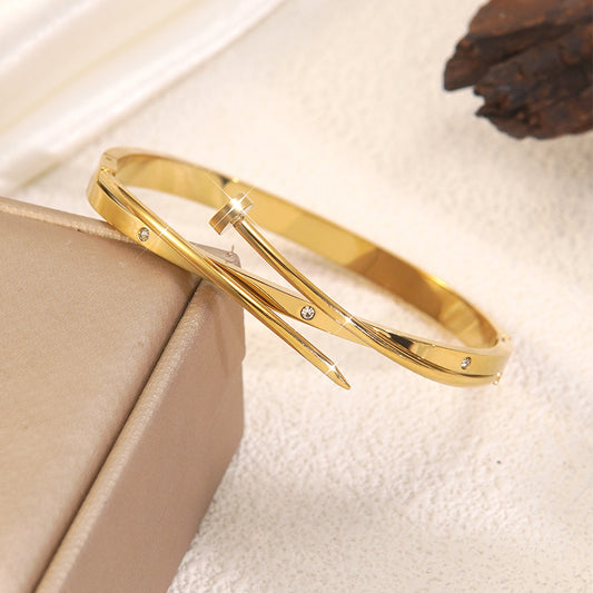 Elegant 18K Gold Plated Geometric Nail Bracelet Stainless Steel Titanium Steel