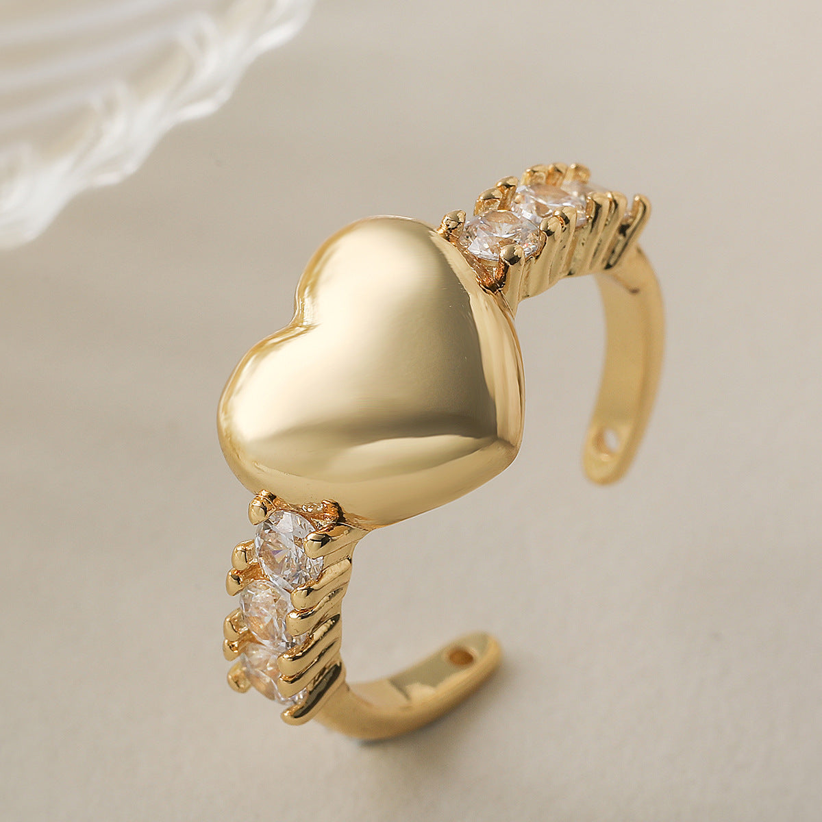 Minimalist 18K Gold Plated Brass Heart Ring with Cubic Zirconia for Women