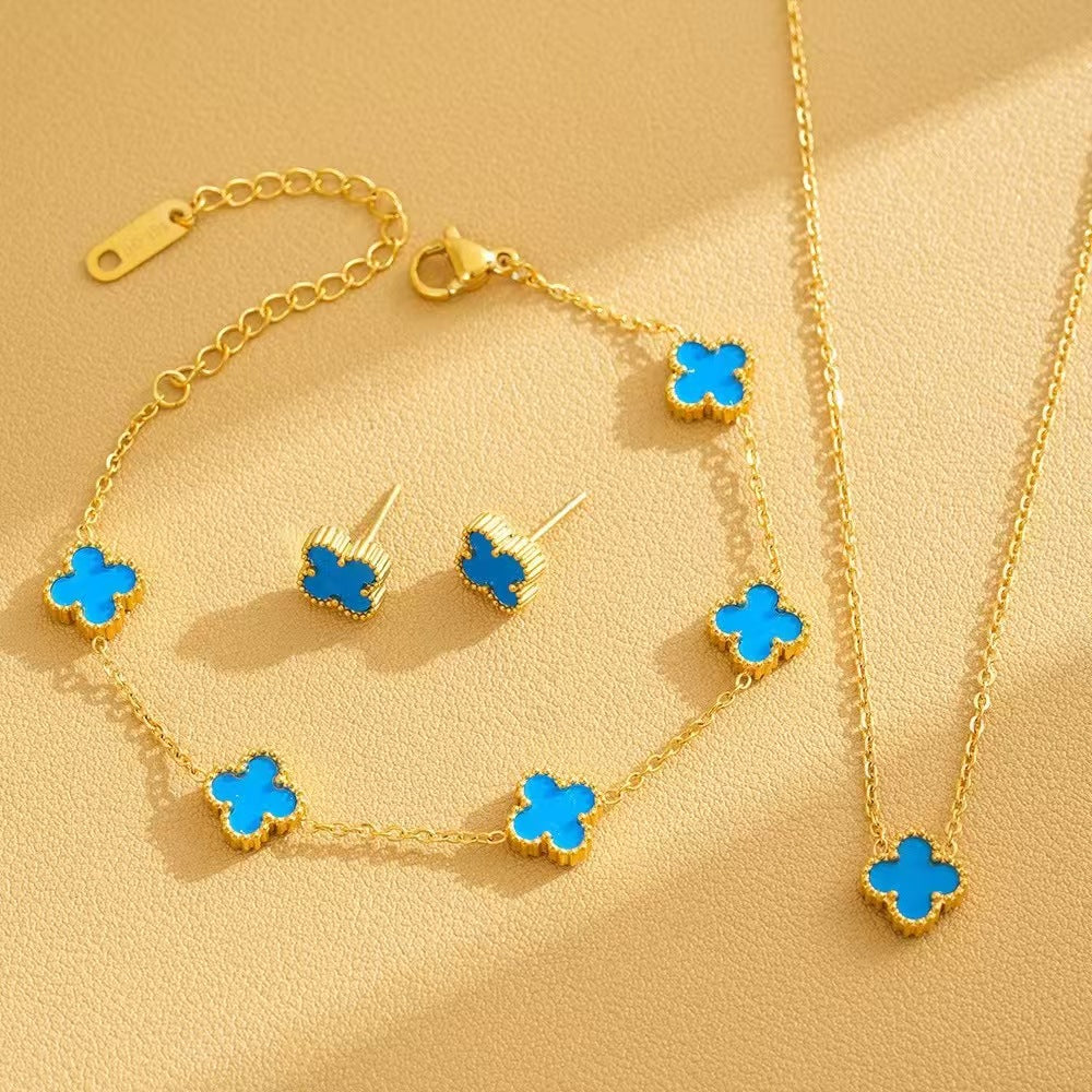 Elegant 18K Gold Plated Titanium Steel Floral Pendant Jewelry Set with Cable Chain