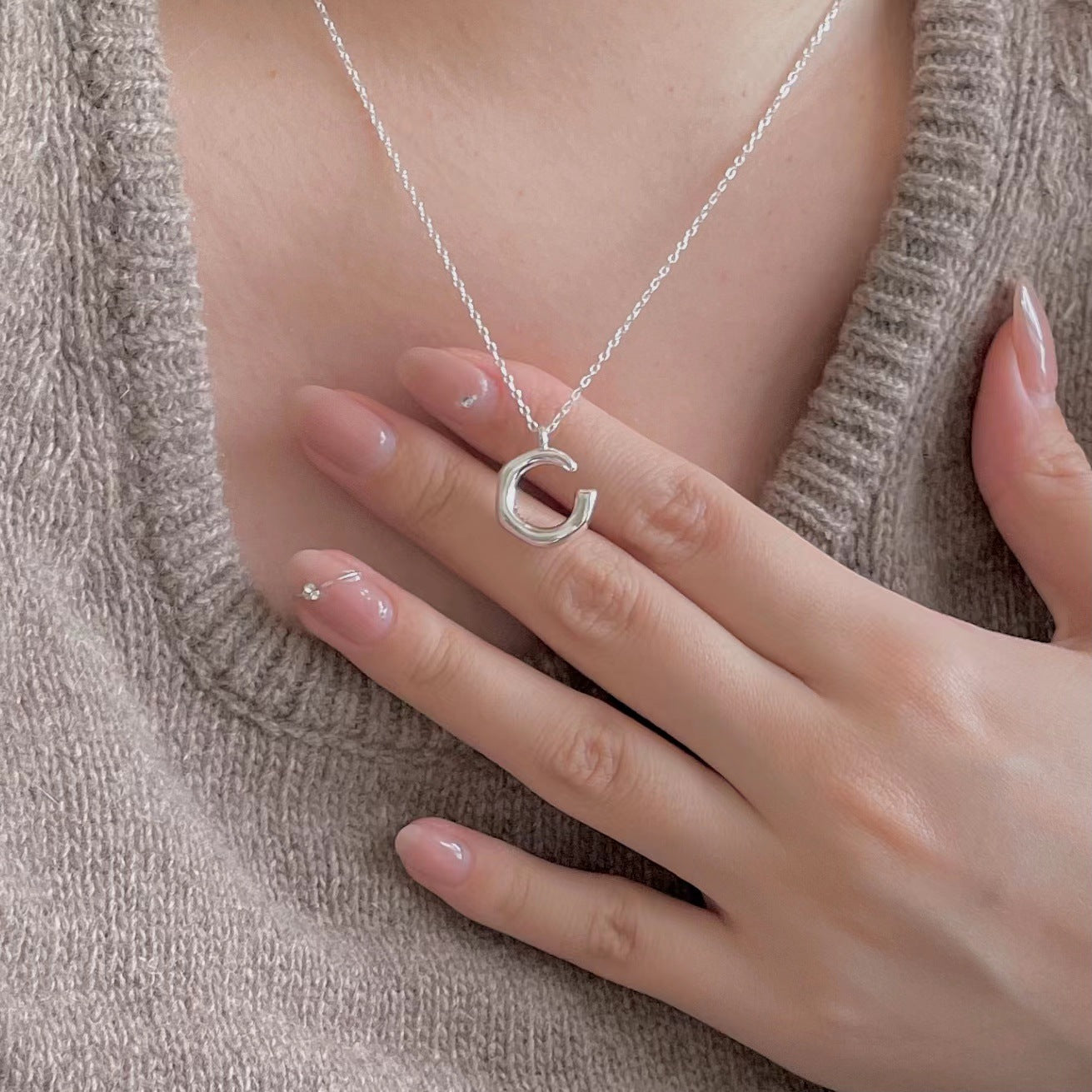 Collana geometrica a cuore placcata in argento sterling 925 da donna con catena a sfere