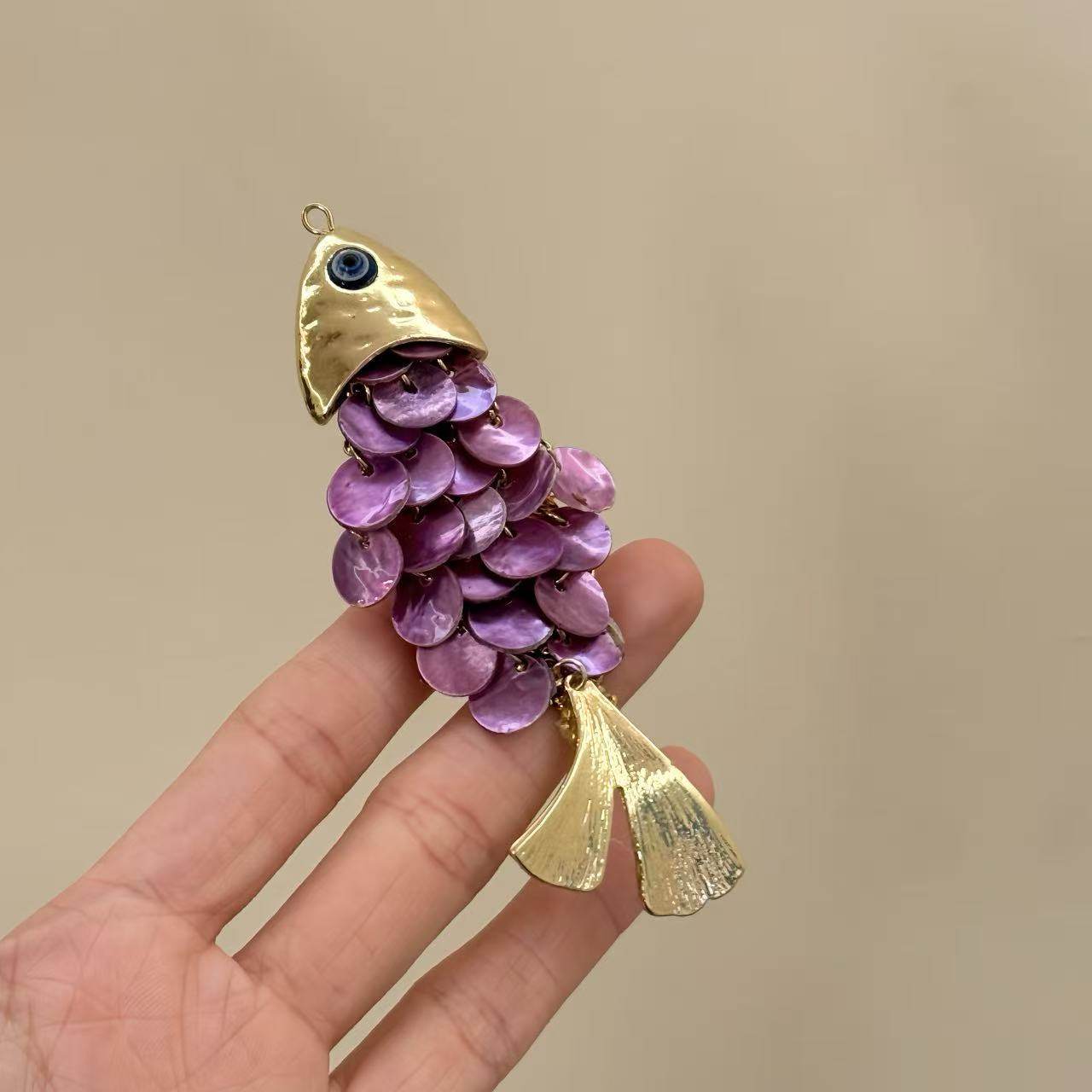Elegante fermaglio per capelli da donna placcato oro a forma di conchiglia con stile di lusso minimalista e design a motivo animale