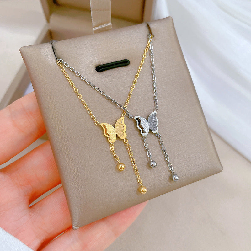 Ciondolo a Farfalla Minimalista Collana Unisex con Catena a Collare Placcata in Acciaio al Titanio