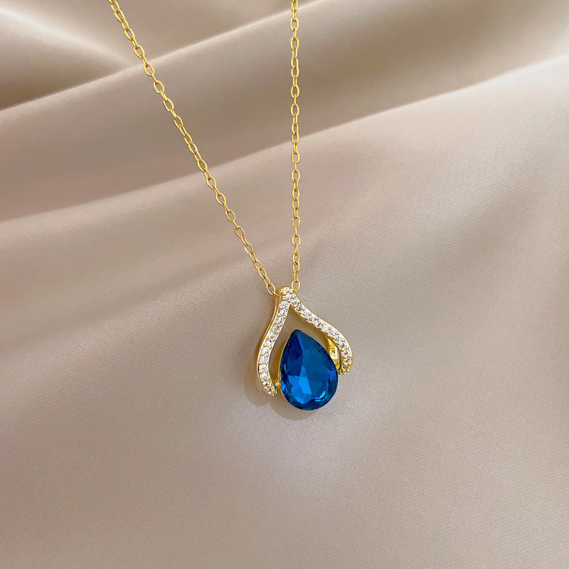 Minimalist Waterdrop-Shaped Titanium Steel Necklace for Women with Rhinestone Inlay and Delicate Chain