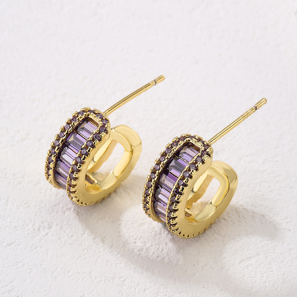 Orecchini da donna geometrici minimalisti a semicerchio a C in ottone con placcatura in oro 18 carati e zirconi micro-pavé