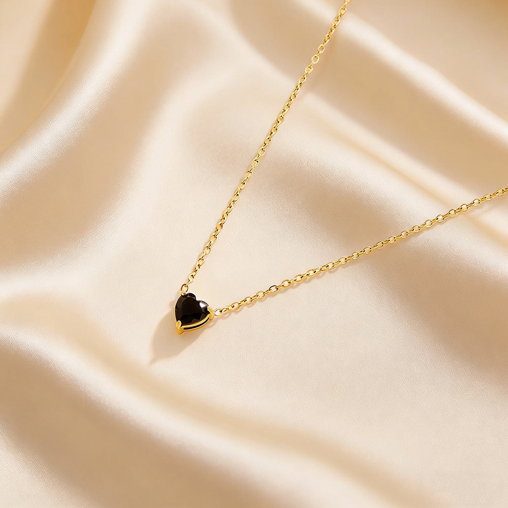 Elegante collana da donna in acciaio inossidabile placcato a forma di cuore con pietra natale di dicembre
