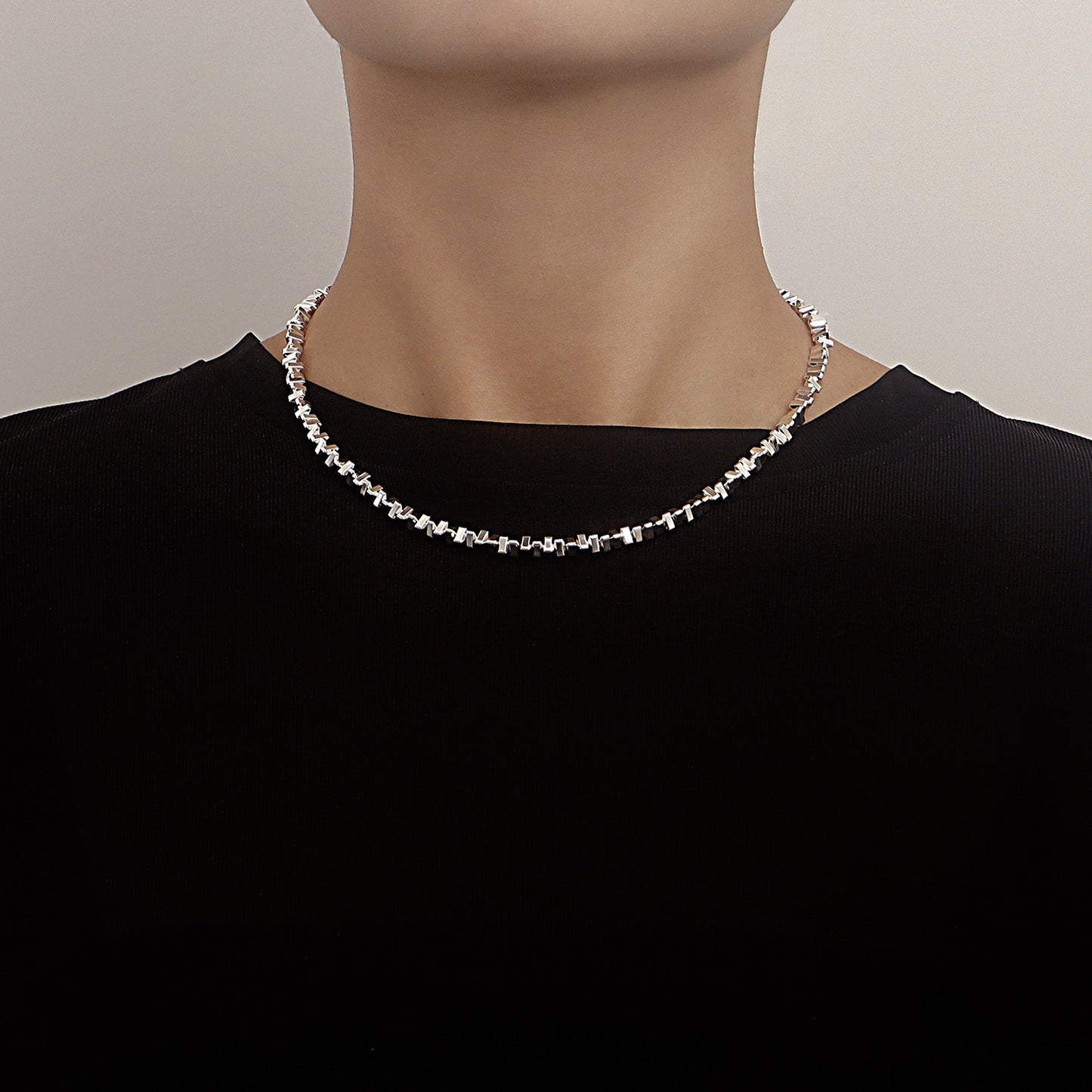 Geometric Triangle Pendant Necklace for Women Alloy Plated Clavicle Chain with Fashion Casual Style