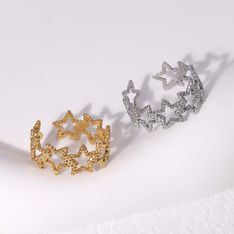 Anello da donna in acciaio al titanio a forma di stella minimalista con placcatura in oro 18 carati, fascia aperta regolabile