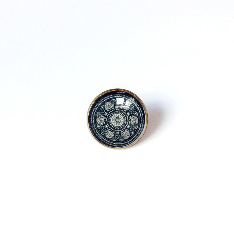 Broche floral vintage bohemio de mandala en latón con acabado chapado para mujeres y hombres