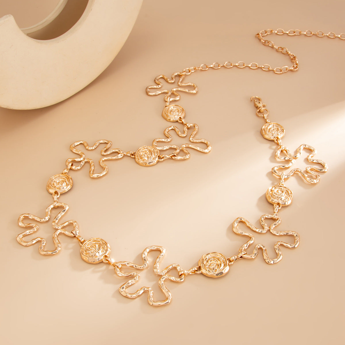 Hollow Out Floral Zinc Alloy Body Chain for Women