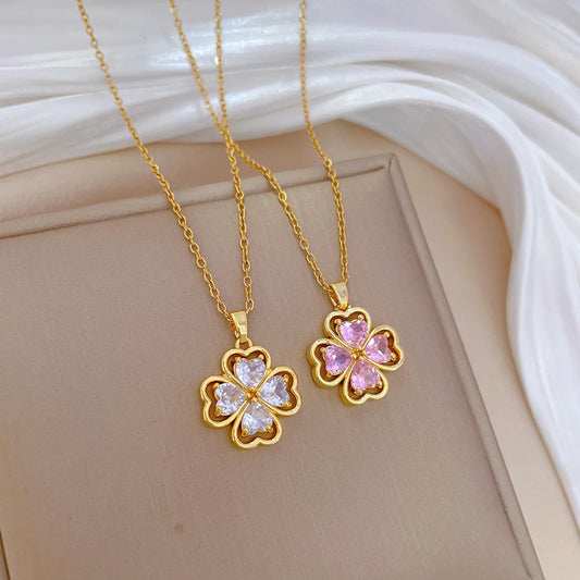 Collar minimalista con colgante de trébol para mujer y hombre de acero titanio con baño de oro e incrustaciones de diamantes de imitación en cadena tipo O