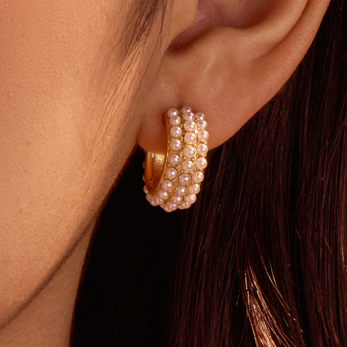 Fashion OL 18K Gold Plated Stainless Steel U-Shape Geometric Pearl Inlay Earrings for Women