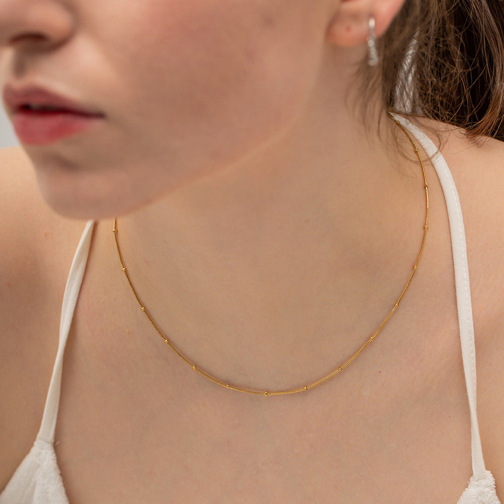 Collar Minimalista Geométrico de Acero Inoxidable con Acabado Chapado y Cadena de Serpiente para Mujer