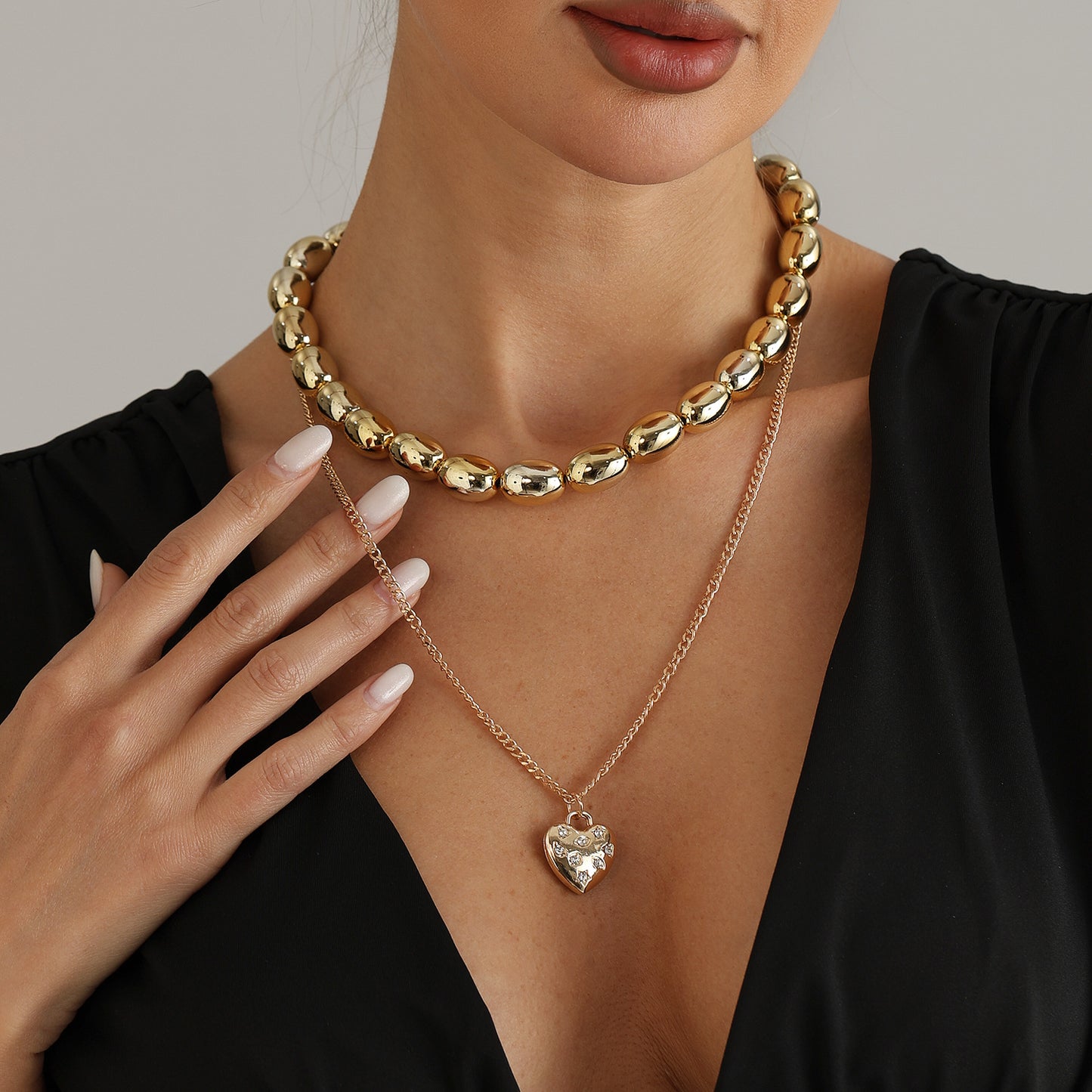 Vintage Gold Plated Alloy Heart Geometric Layered Necklace for Women and Men