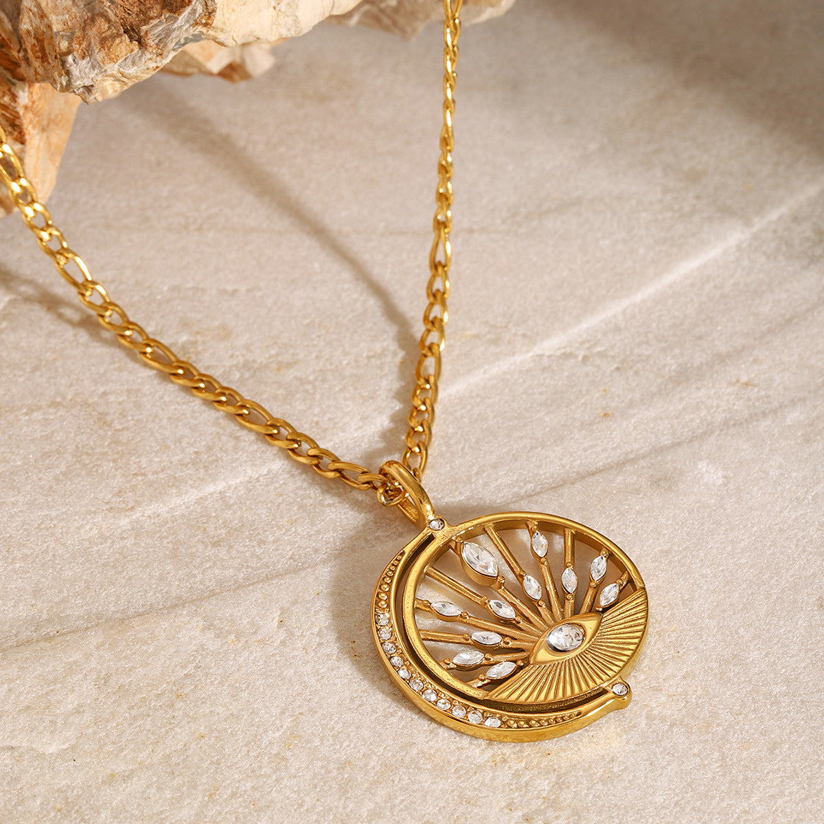 Collana con ciondolo geometrico in acciaio inossidabile placcato da donna con intarsio in strass, catena minimalista per clavicola