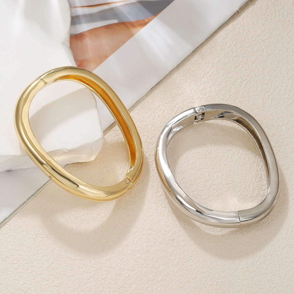 Minimalist Geometric Round Plated Alloy Spring Cuff Bracelet