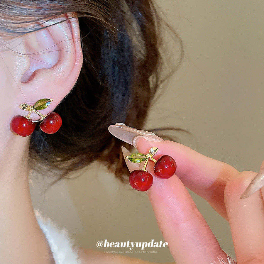 Pendientes de resina con forma de cereza dulce y circonitas incrustadas para mujer, pendientes ligeros de moda con postes de acero inoxidable