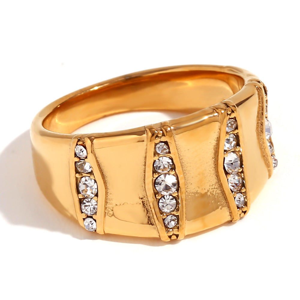 Vintage-Inspired Geometric Stainless Steel Ring with 18K Gold Plating and Micro-Pave Heart Flower Design for Women