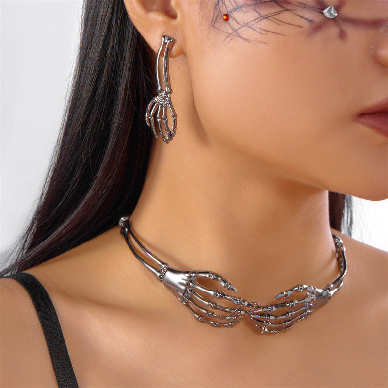 Personality Dark Geometric Alloy Skull Hand Claw Necklace and Earring Set with Snake Chain