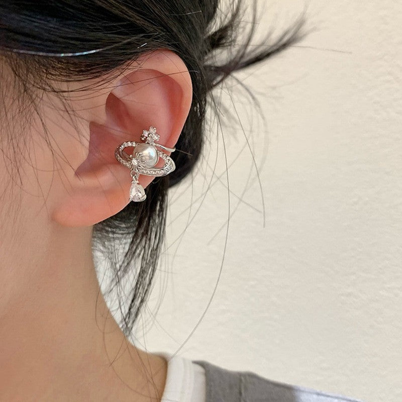 Sparkling Zircon Butterfly Ear Cuffs for Women Minimalist Elegant Ear Bone Clips with Simulated Pearl Accents