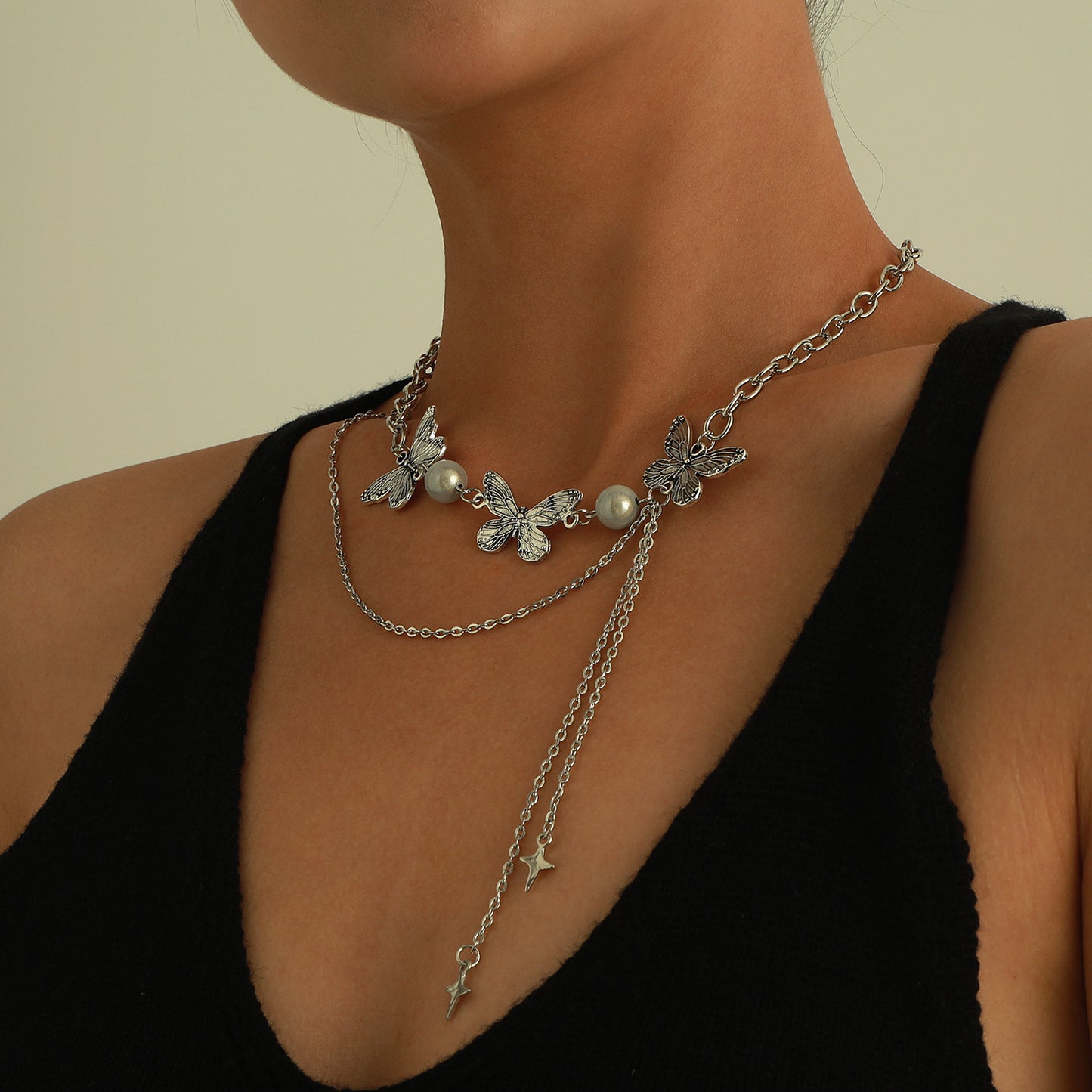 Glow-in-the-Dark Pearl Butterfly Necklace for Women with Alloy Pendant and Plated Finish