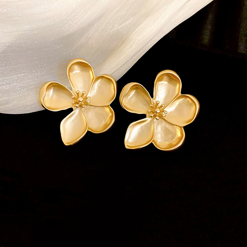 Orecchini Vintage da Donna con Motivo Floreale Geometrico, Placcatura in Oro e Intarsi in Zirconi