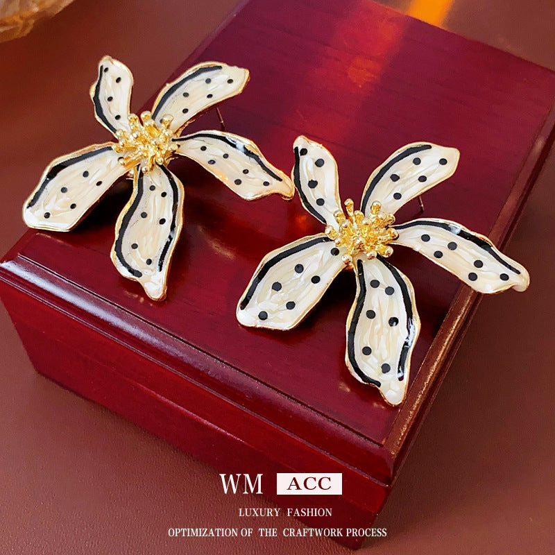 Vintage Floral Polka Dot Enamel Dangle Earrings in Alloy with Stainless Steel Posts for Women