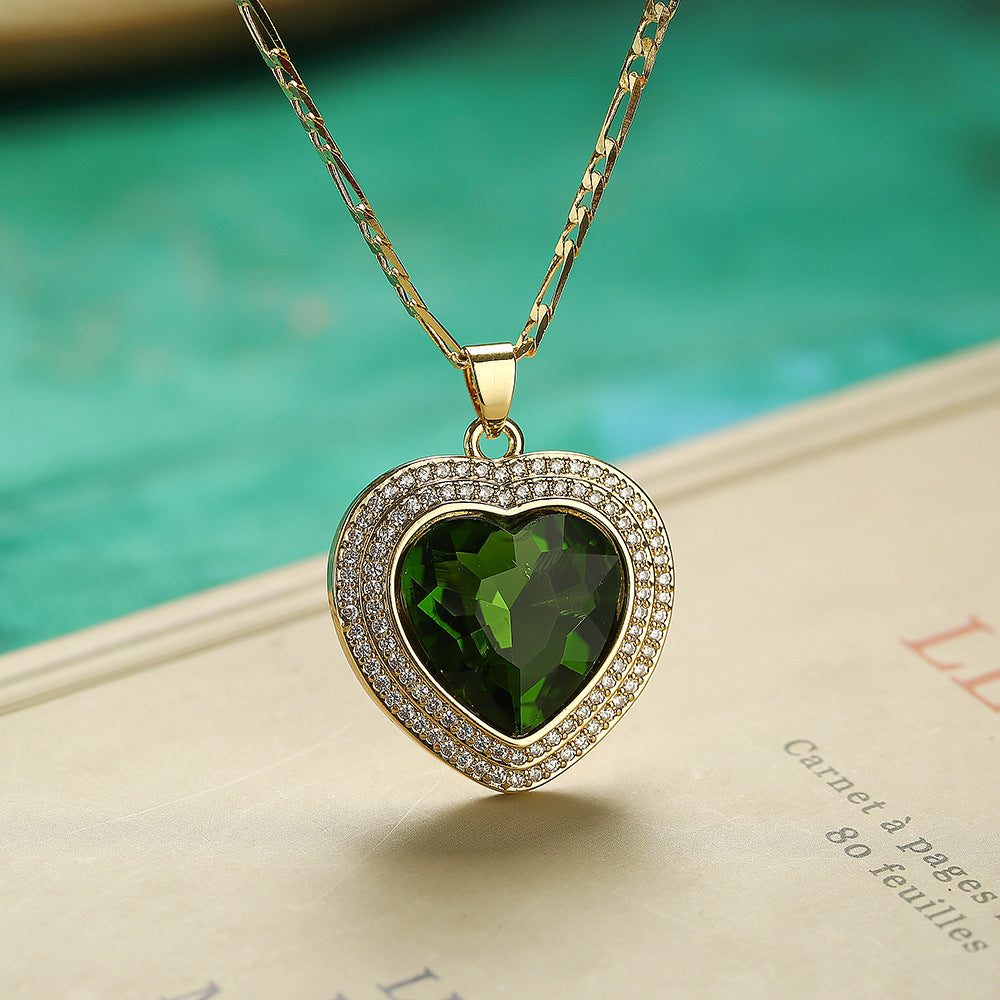 Collana con Pendente a Cuore Minimalista alla Moda in Rame con Accenti di Zirconi per Donna