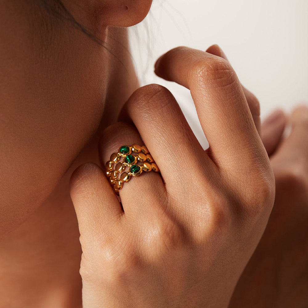 Anello in acciaio inossidabile geometrico stile INS con placcatura in oro 18 carati e intarsio in malachite da donna