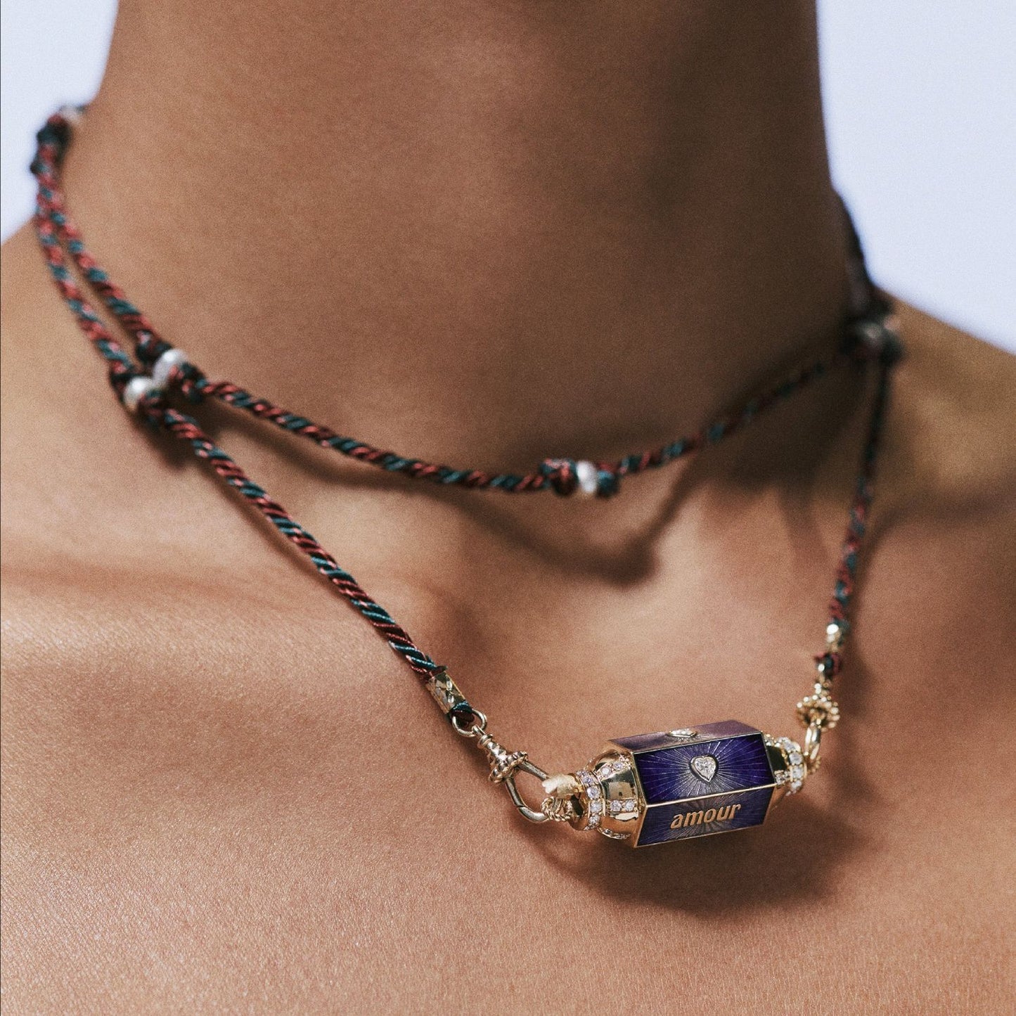 Collana Amore Tarot Occhio Stellare Geometrico in Rame Placcato Oro con Catena Regolabile