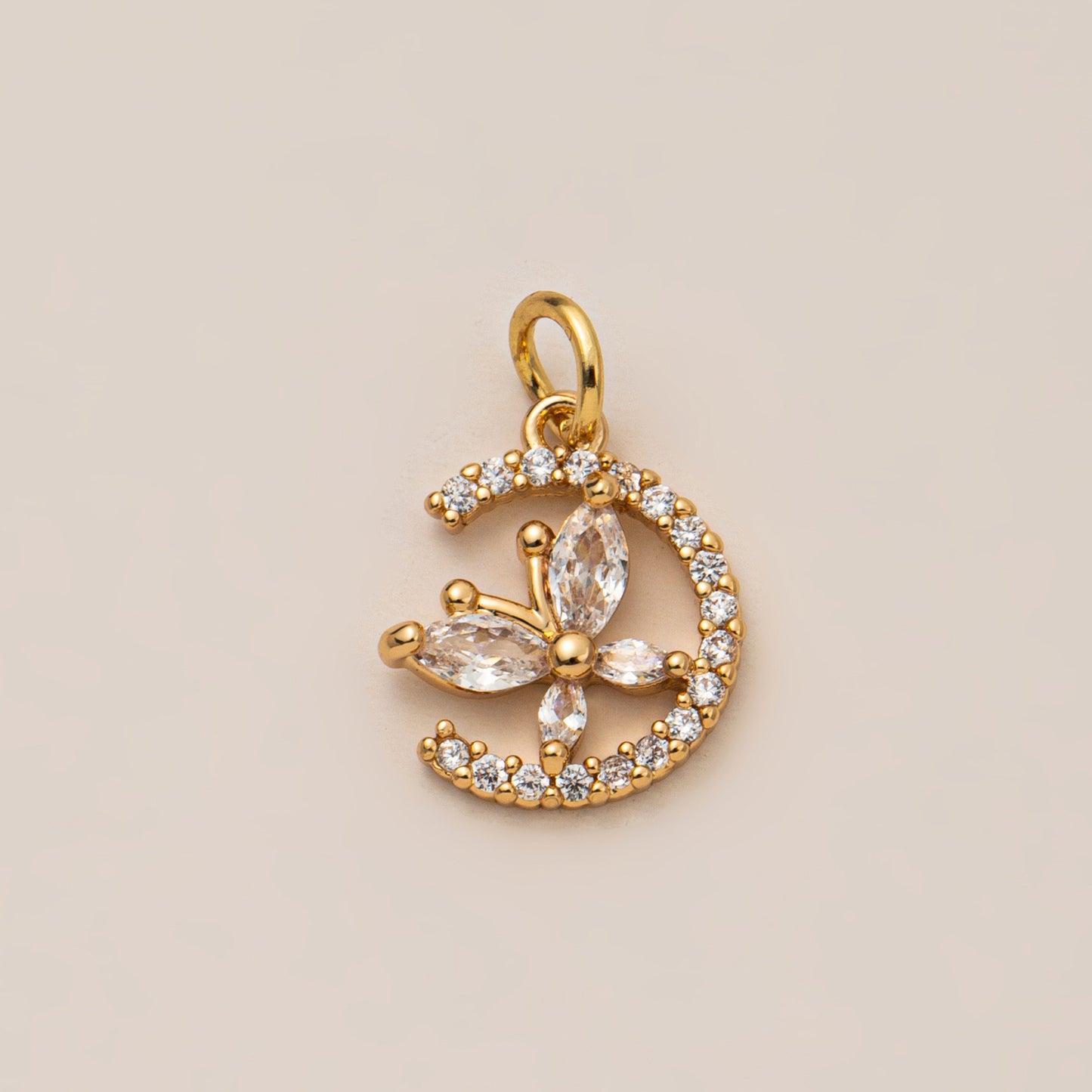 Collana da donna con ciondolo floreale a cuore a goccia in ottone placcato