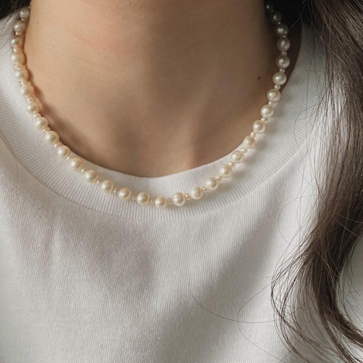 Collar minimalista de plata de ley 925 con forma de estrella y detalles de perlas para mujer