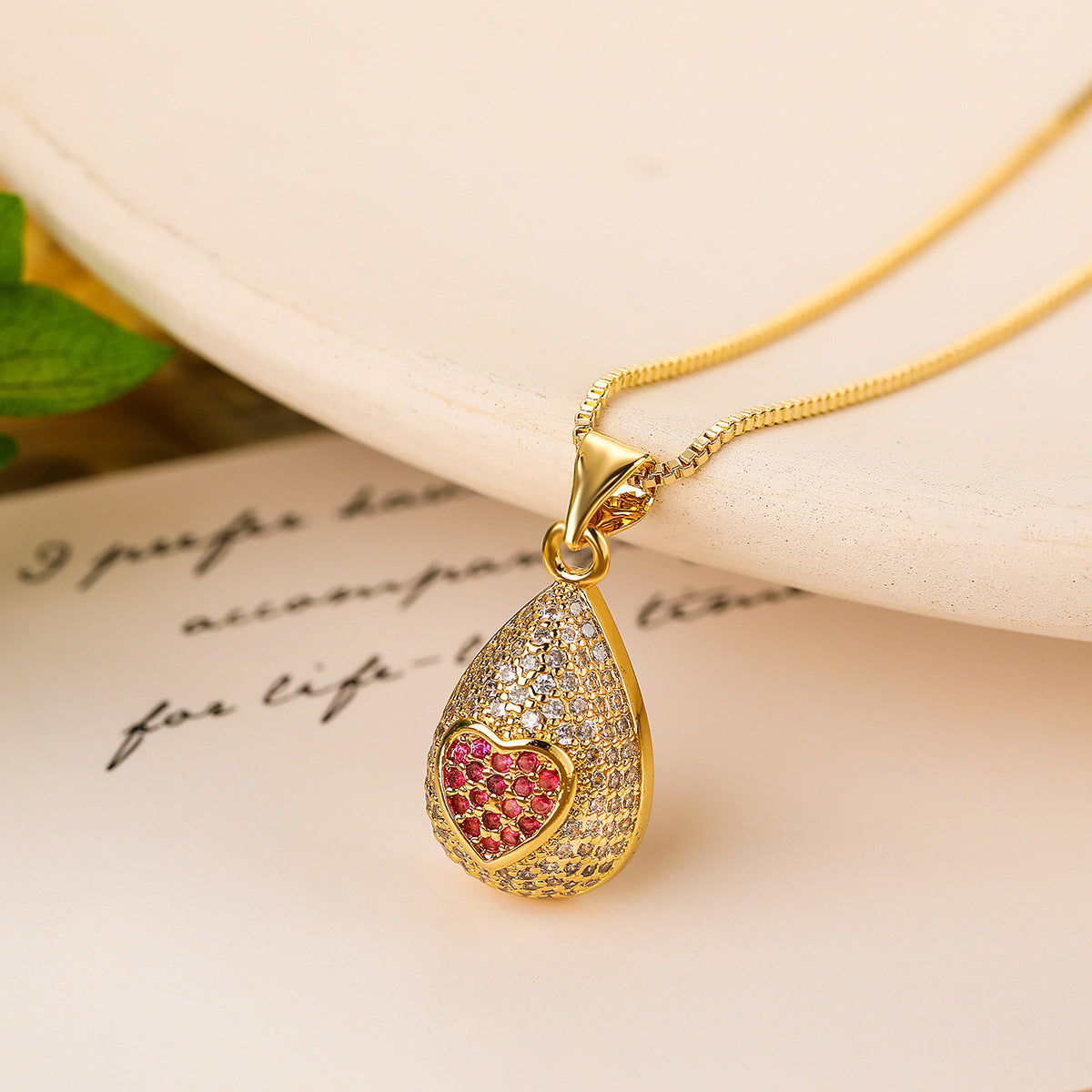 Minimalist Teardrop-Shaped Copper Necklace with 18K Gold Plating and Zircon Accents for Women