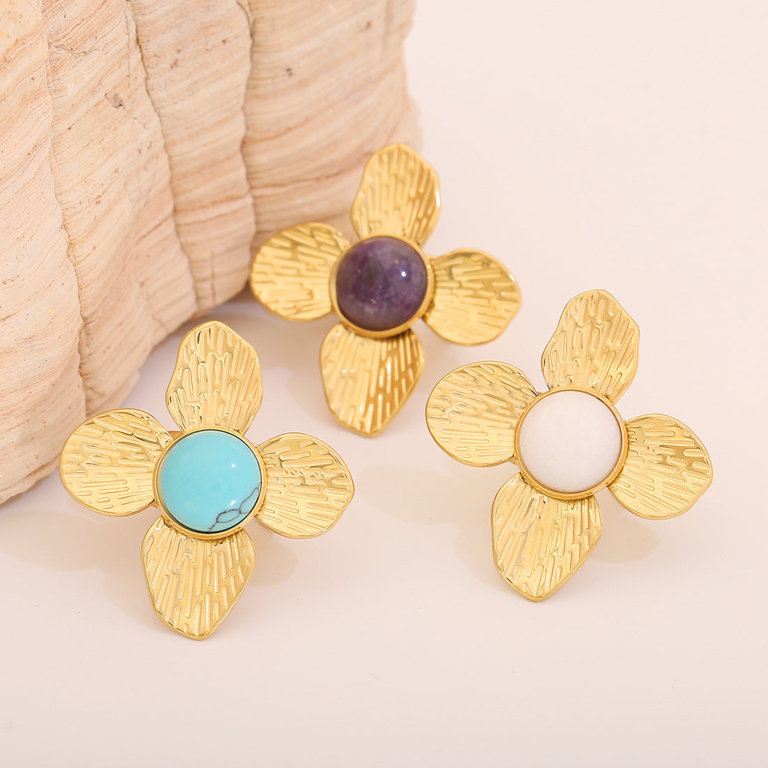Anello da donna in acciaio inossidabile placcato a forma di petalo floreale, stile vintage francese