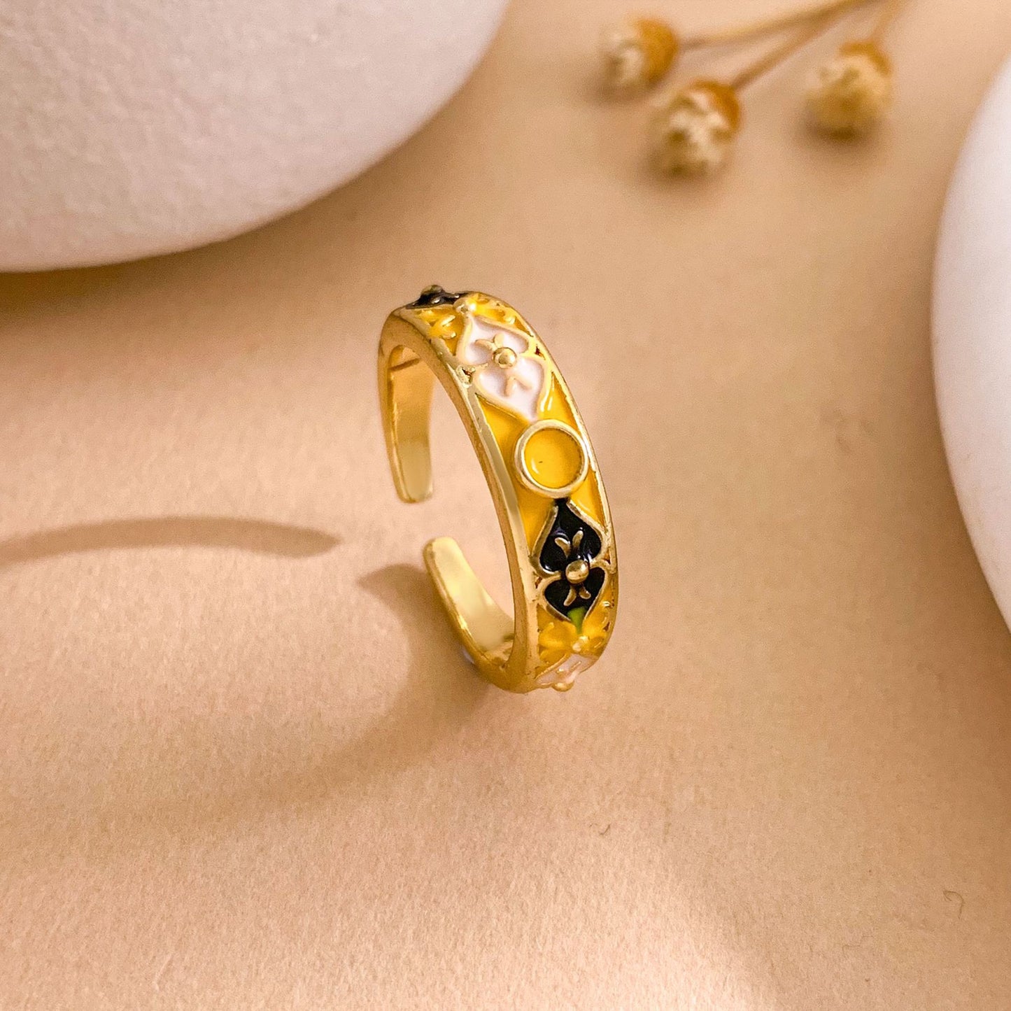 Vintage Sweet Gold Plated Brass Enamel Geometric Open Ring for Women