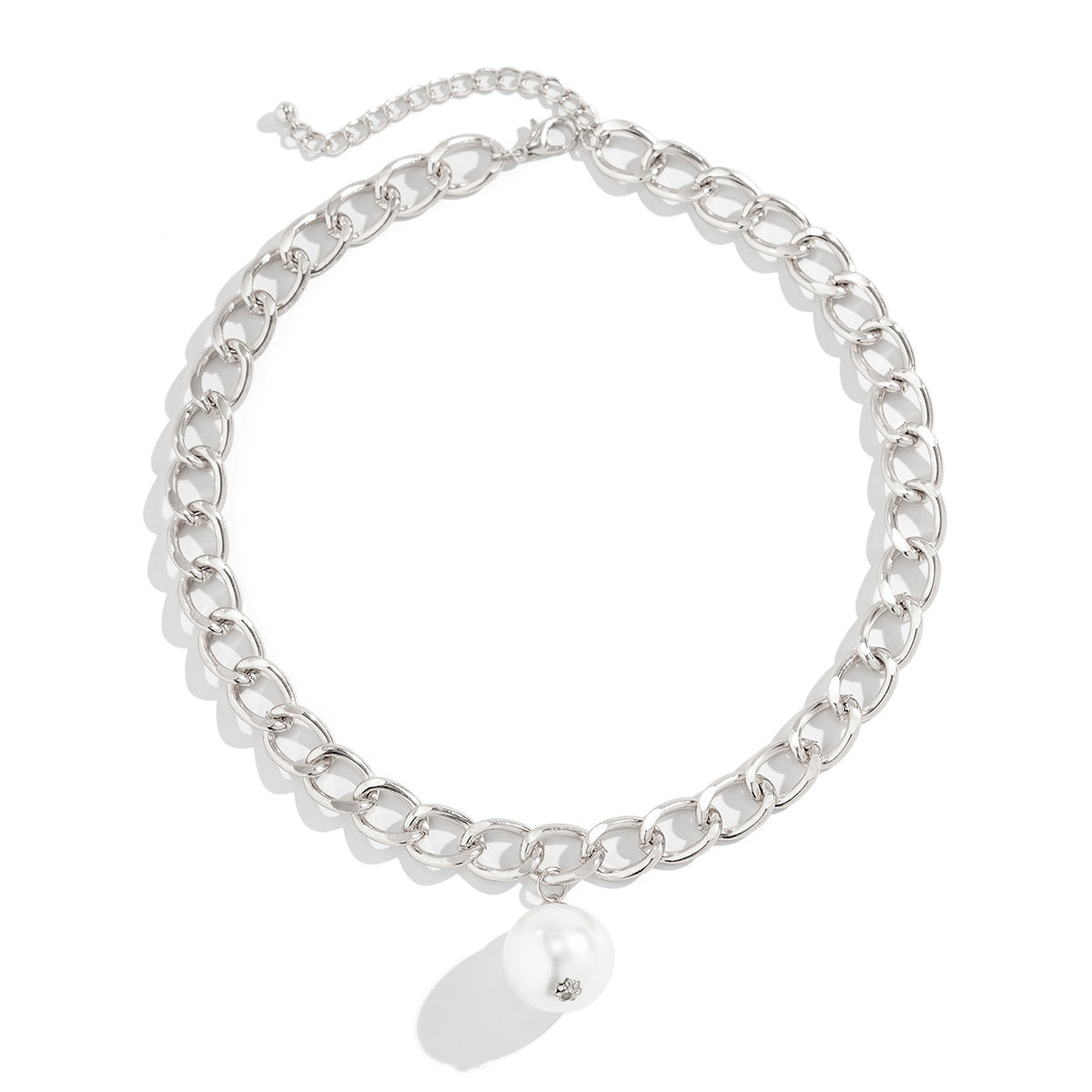 Collana con Ciondolo a Perla Imitazione Geometrica Minimalista con Accenti di Strass su Catena di Metallo Placcato da Donna