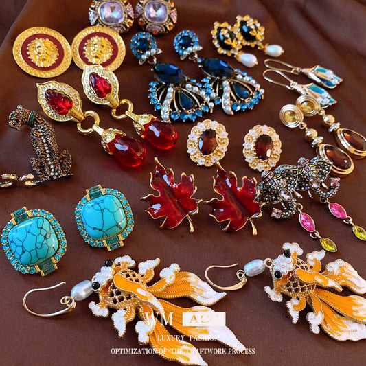 Pendientes de Perla con Diseño Floral Vintage y Acabado Esmaltado en Acero Inoxidable para Mujer