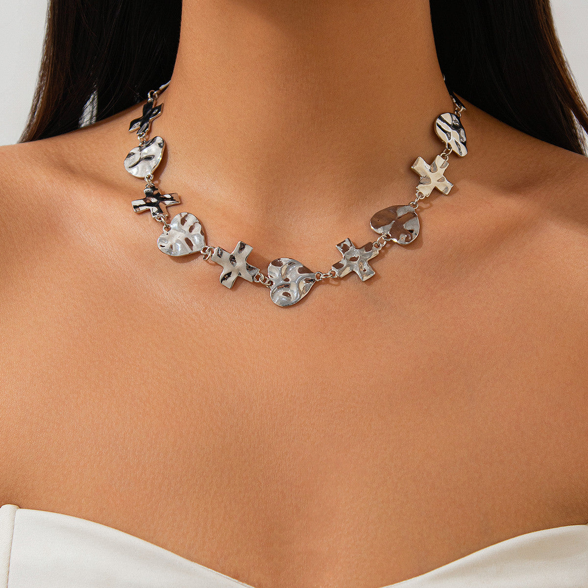 Fashionable Heart Cross Geometric Alloy Plated Necklace for Women