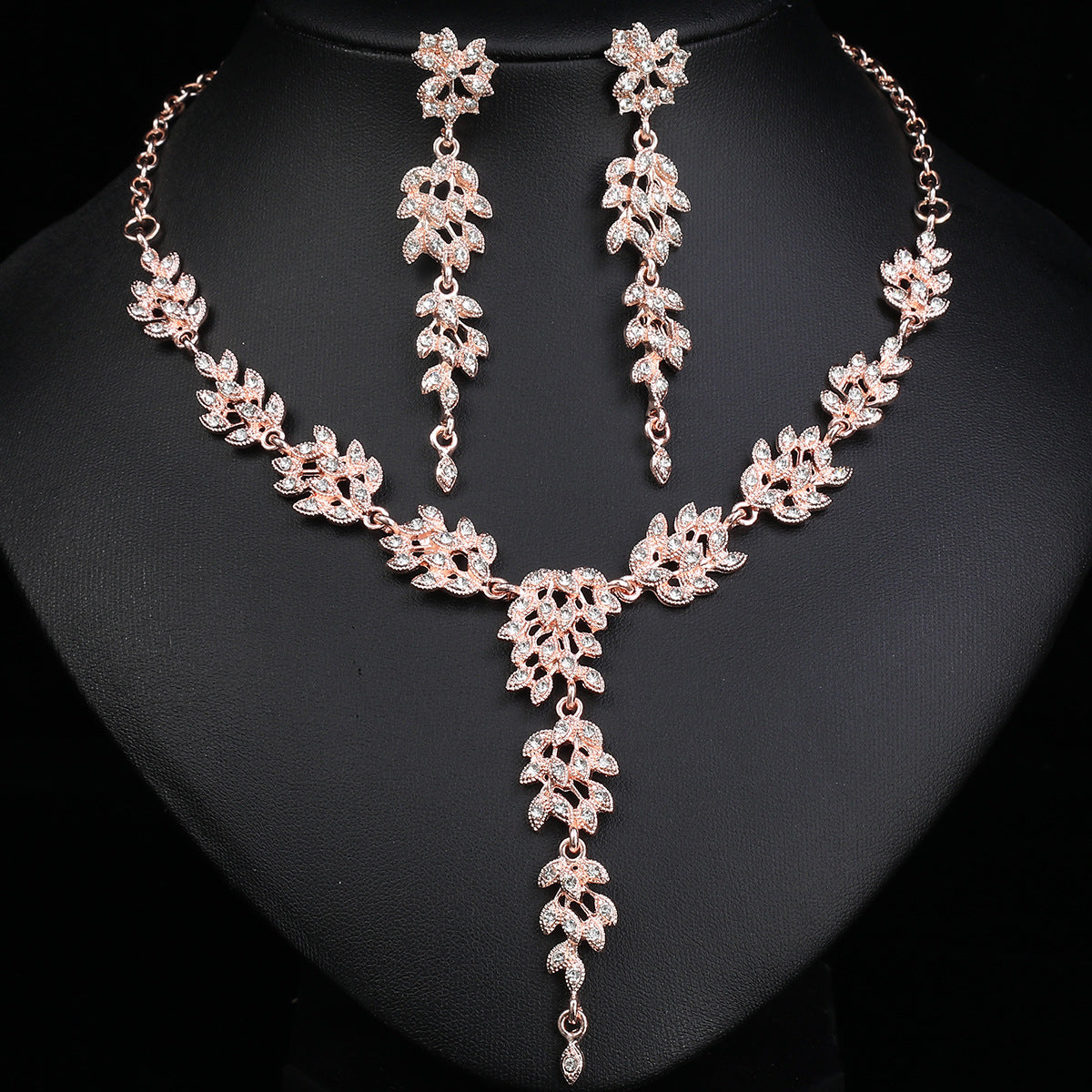 Elegant Floral Wedding Necklace Set with Rhinestone Inlay Alloy Pendant and O-Chain for Women