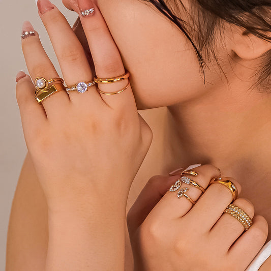 Conjunto de Anillos Minimalistas de Acero Inoxidable de Doble Capa con Circonita Micro Pavé y Perla, Joyería Unisex Chapada en Oro de 18K