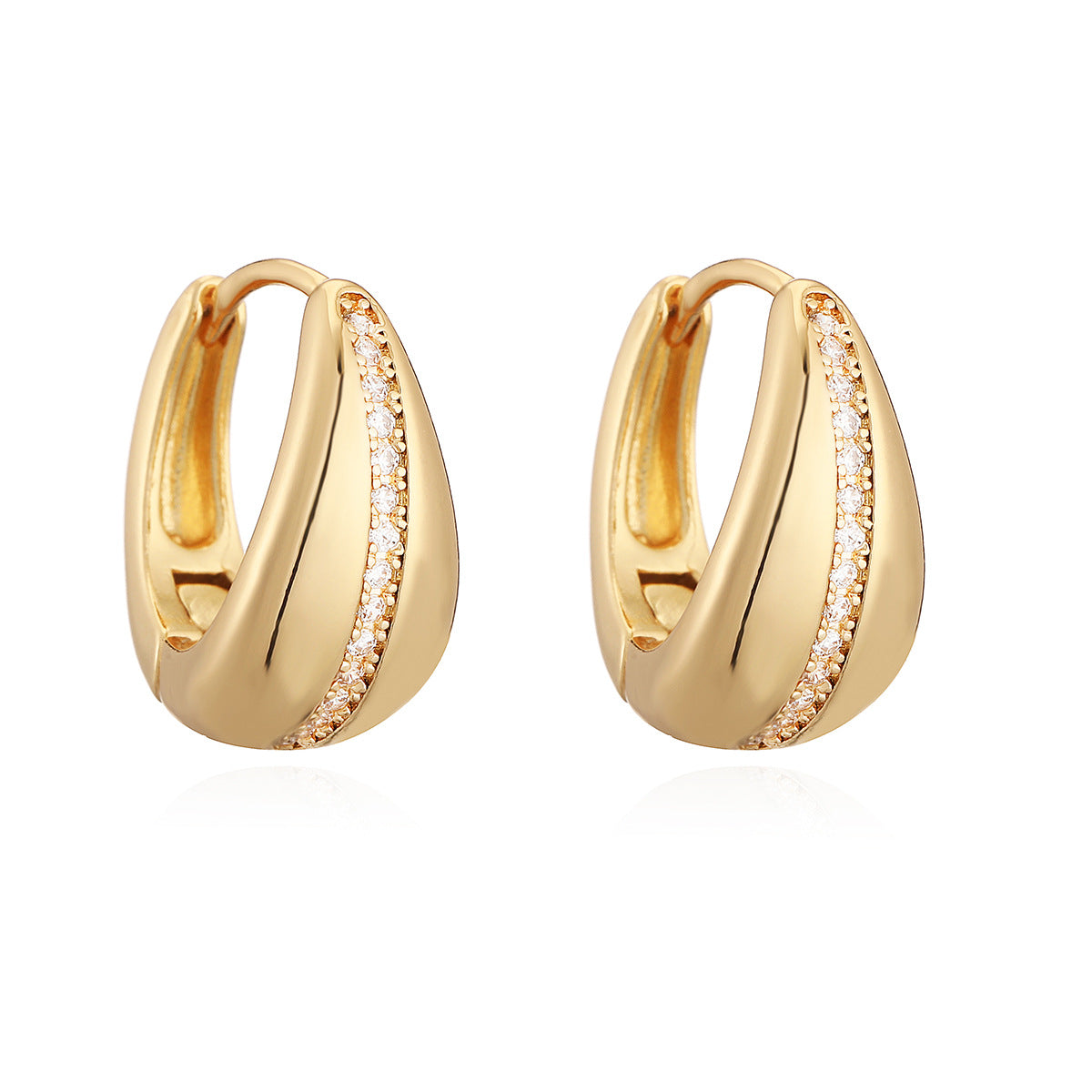 Orecchini da donna geometrici minimalisti placcati oro con zirconi, micro-pavé e design irregolare
