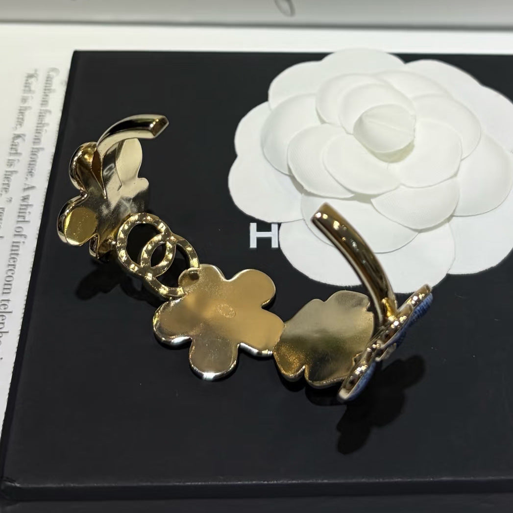 Luxury Gold Plated Brass Camellia Flower Rhinestone Open Cuff Bracelet for Women