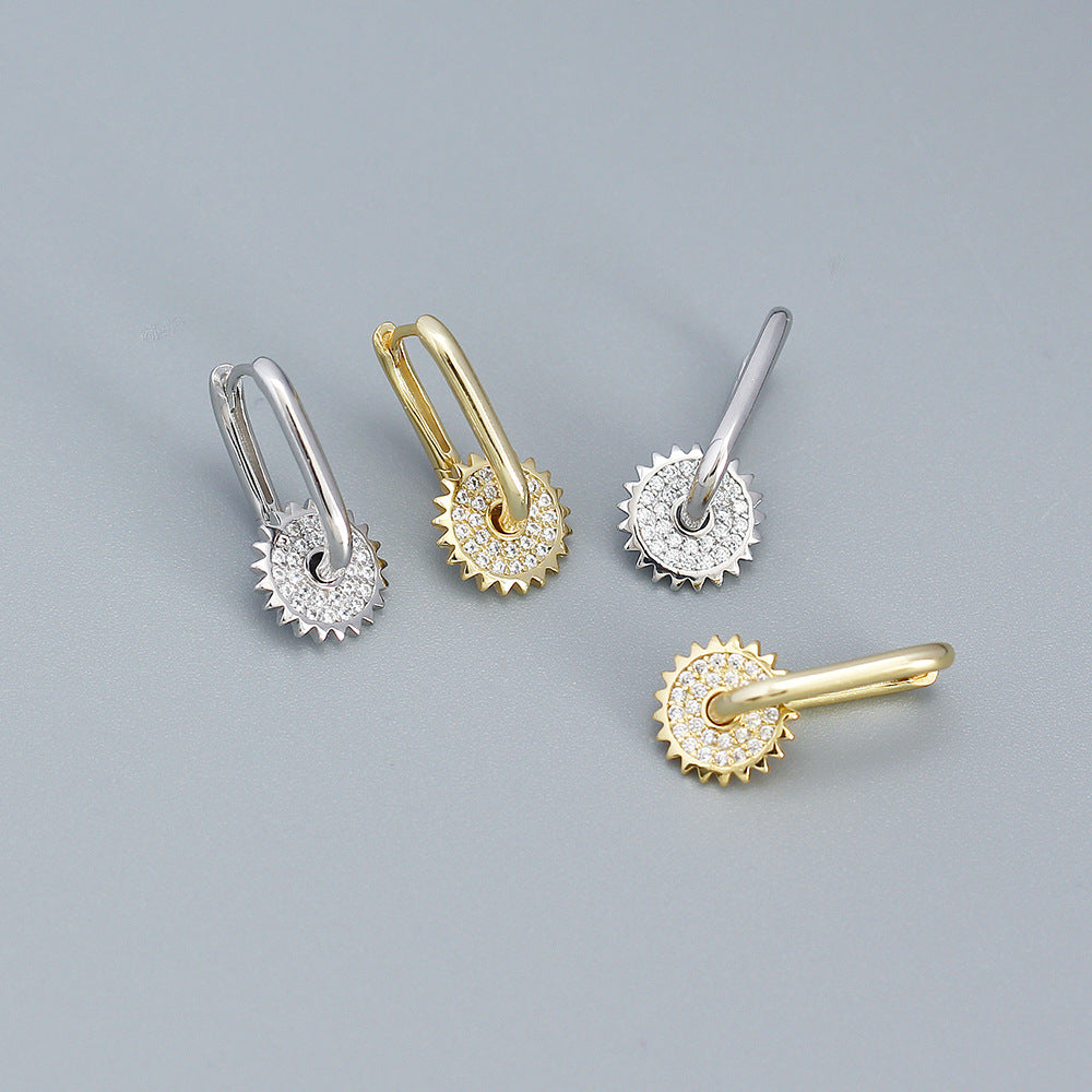 Sweet Streetwear Geometric 925 Sterling Silver Inlaid Diamond Stud Earrings