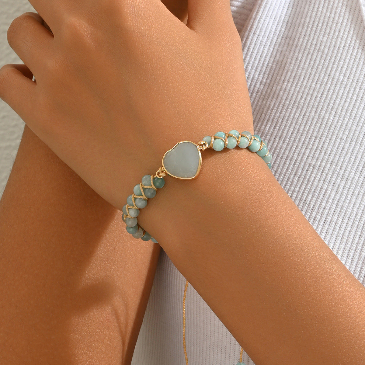 Pulsera de Piedra Natural Trenzada Hecha a Mano con Forma de Corazón Estilo Vintage para Mujer