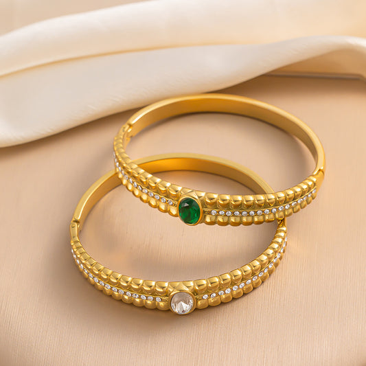 Pulsera geométrica hueca de acero inoxidable de estilo vintage con incrustaciones de circonitas verdes para mujer