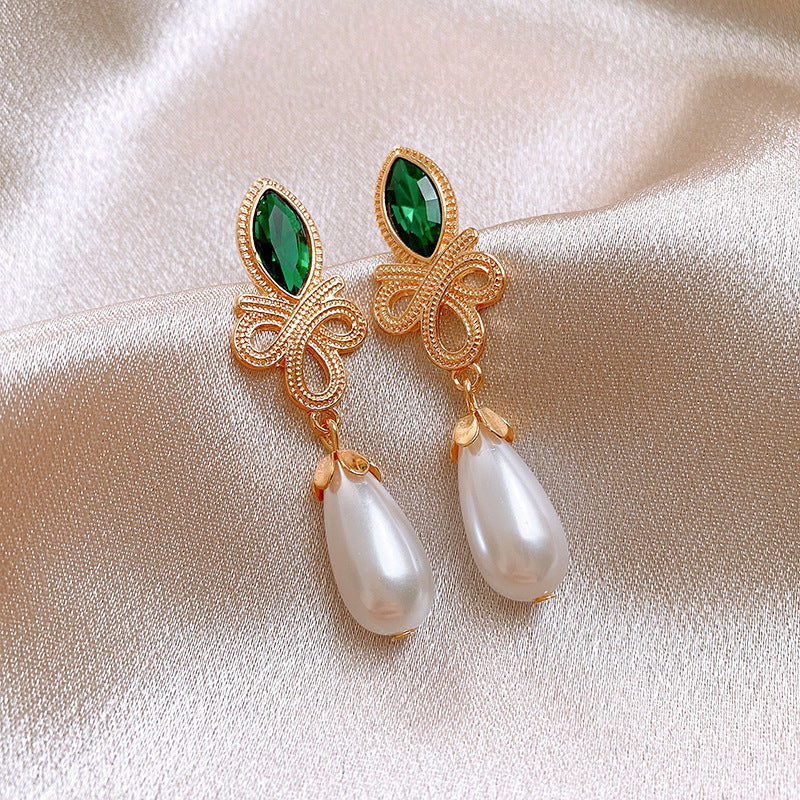 Vintage-Style Geometric Stud Earrings in Copper with Electroplated Finish for Women