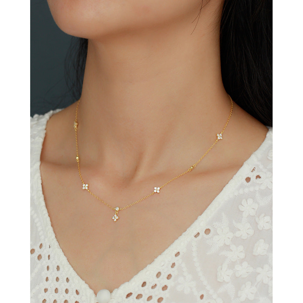 Sweet Streetwear 925 Sterling Silver Floral Rhinestone Inlay Necklace with Curb Chain for Women
