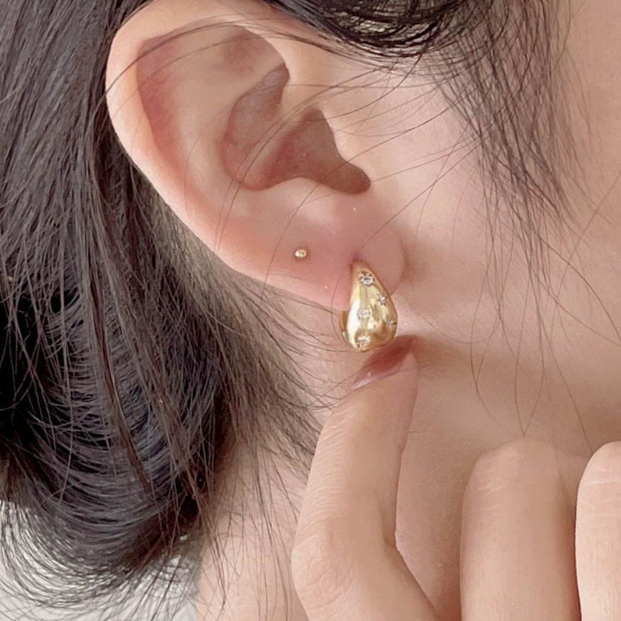 Minimalist U-Shaped 925 Sterling Silver Zircon Earrings with Geometric Faceted Design