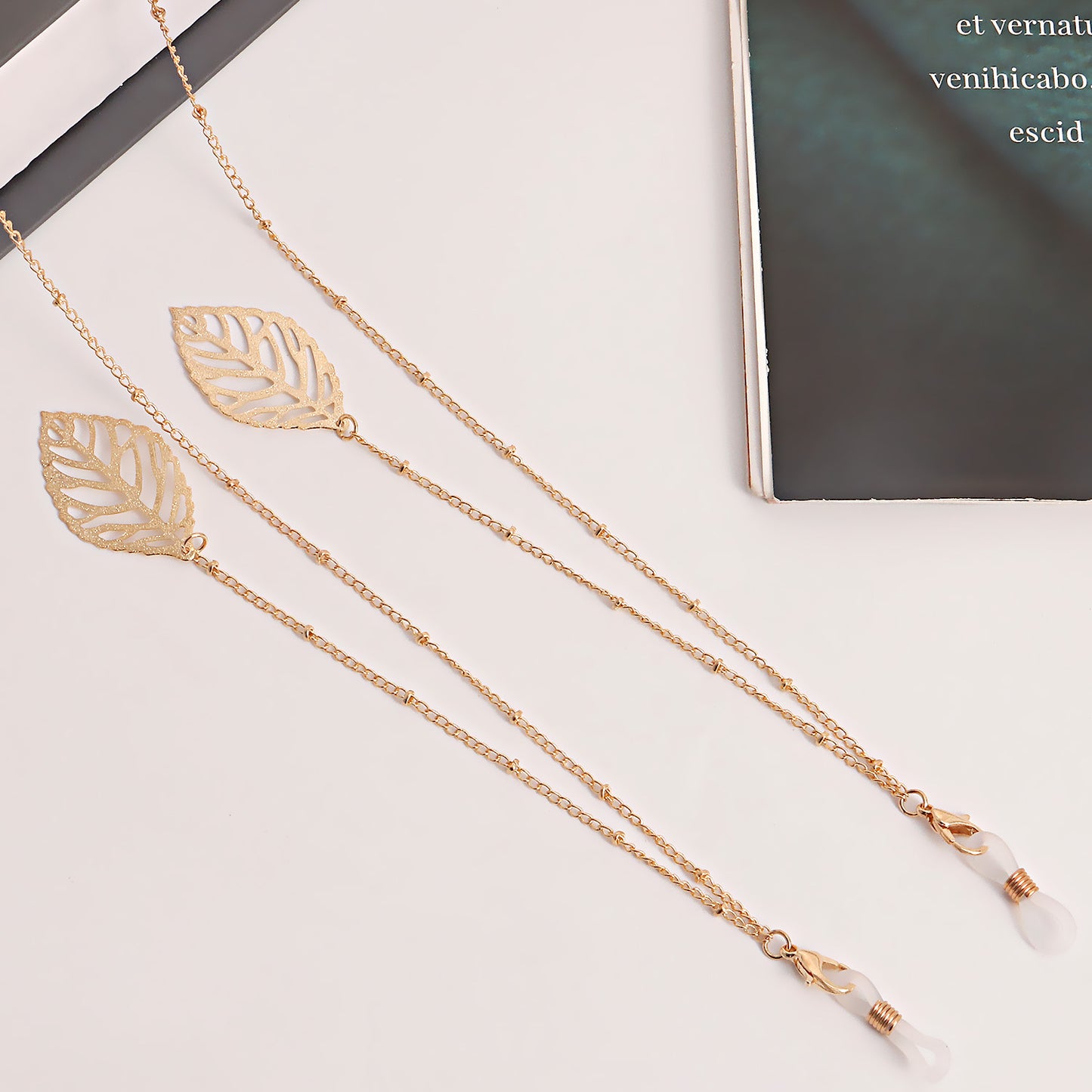 Long Tassel Heart and Leaf Pendant Alloy Eyeglass Chain and Mask Holder