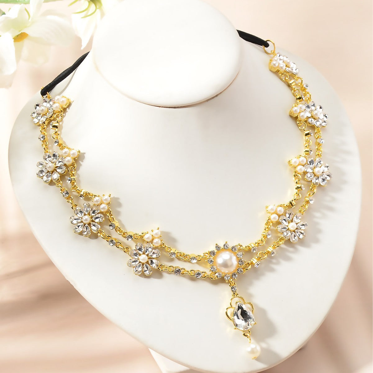Luxury Elegant Floral Plated Pearl Rhinestone Necklace for Women Wedding Party